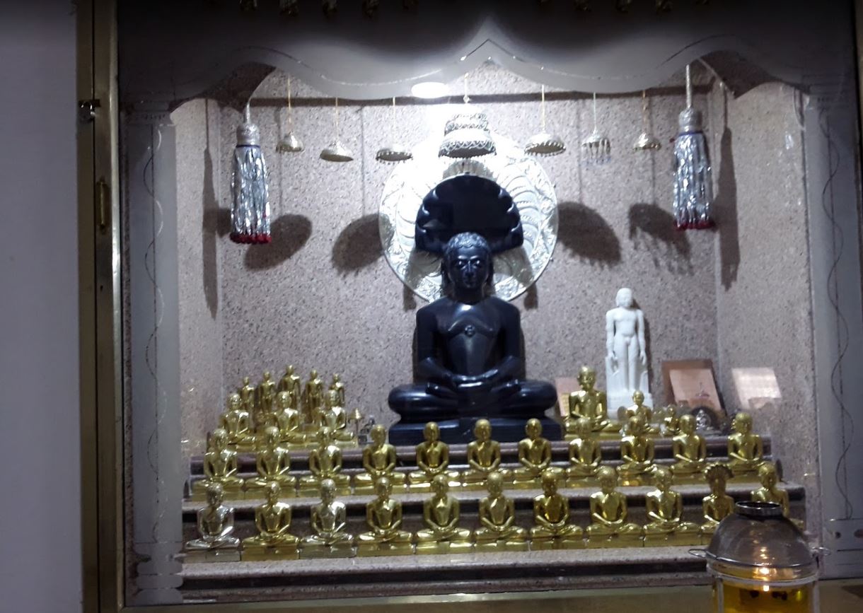 Shri Digamber Jain Navgrah Jinalaya Atishaya Kshetra, Greater Baba Parisar, Airport Road, Indore (Madhya Pradesh) image 5