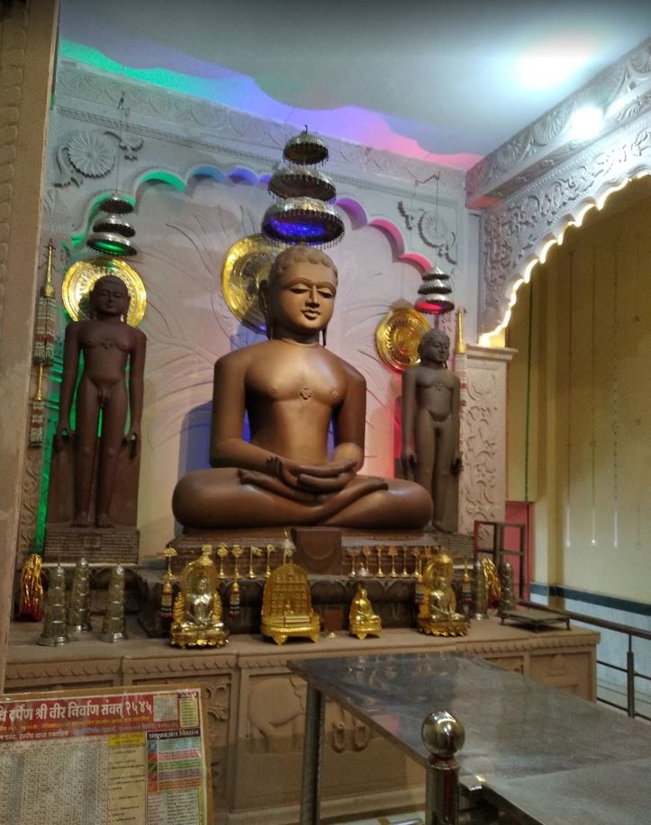 Shri Digamber Jain Chandraprabhu Choubisi Jinalaya, Khategaon, District-Dewas (Madhya Pradesh) image 3