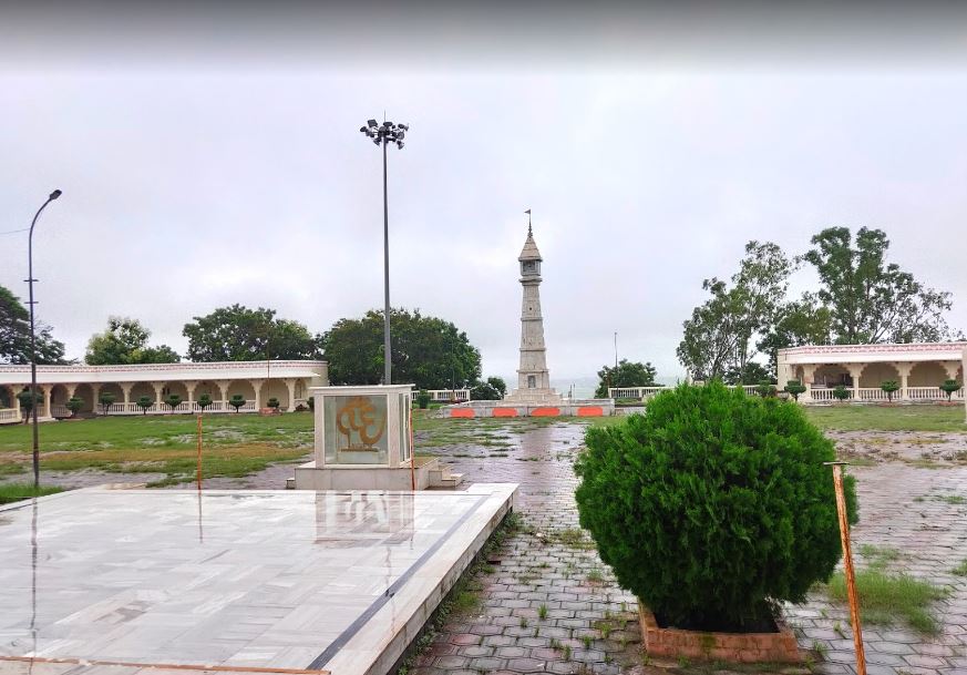 Bhagwan Bahubali Digamber Jain Atishaya Kshetra Gommatgiri, Nainod, Indore (Madhya Pradesh) image 11