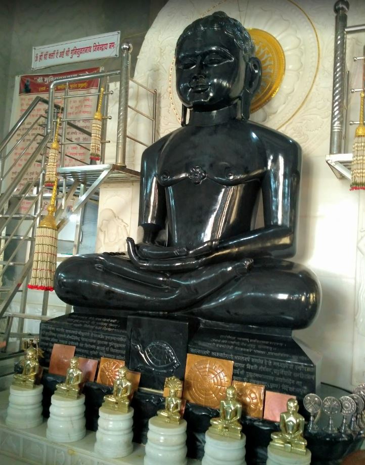 Shri 1008 Munisuvratnath Digamber Jain Mandir, Smriti Nagar, Indore (Madhya Pradesh) image 2