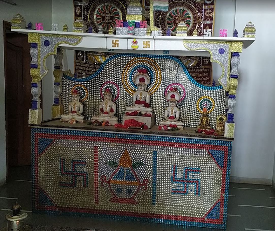 Shri Shwetamber Jain Mandir, Ratan Bagh Colony, Airport Road,  Indore (Madhya Pradesh) image 1