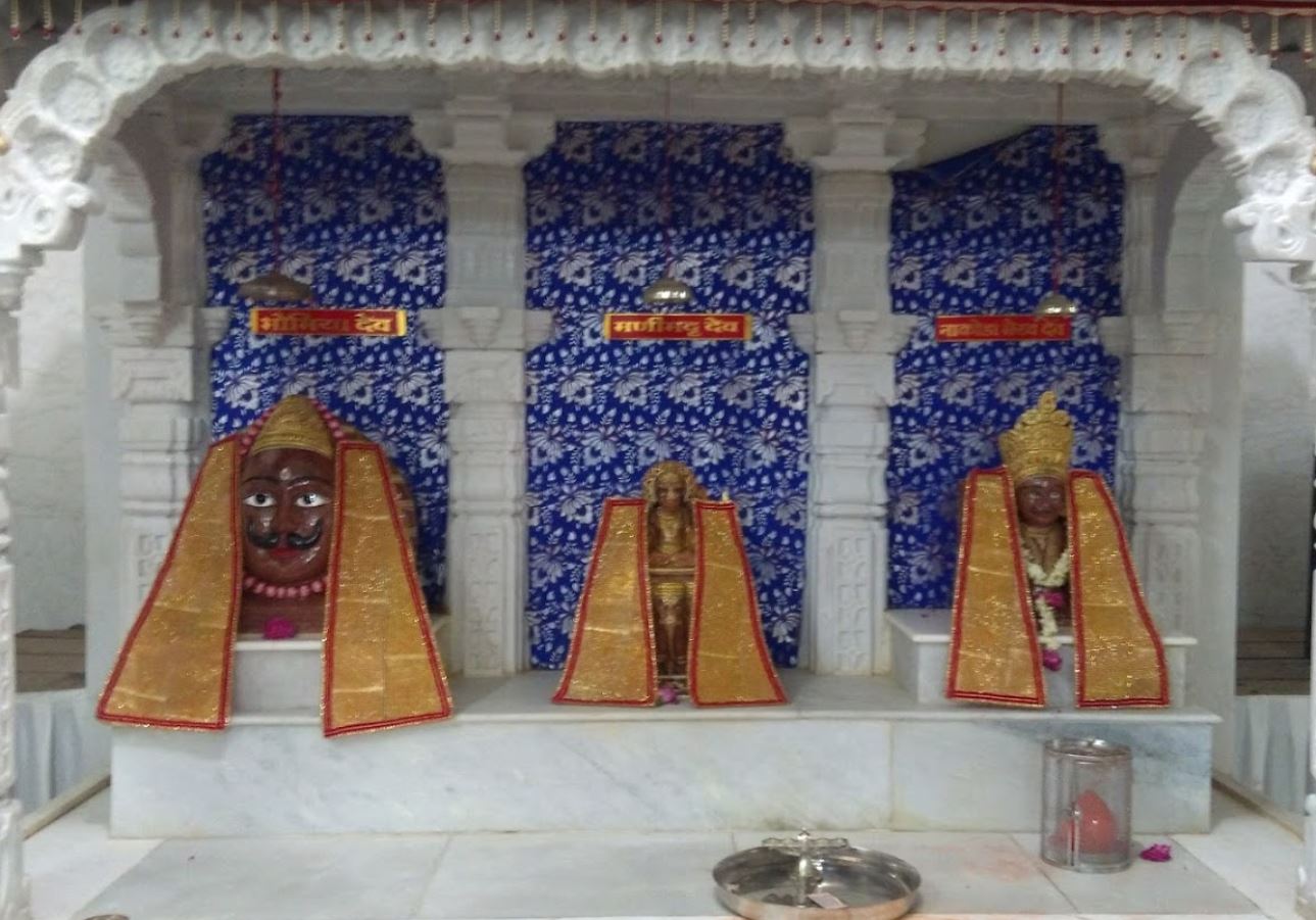 Shri Dharnidhar Parshvnath Jain Temple, Hilink City, Chhota Bangarda,  Indore (Madhya Pradesh) image 4