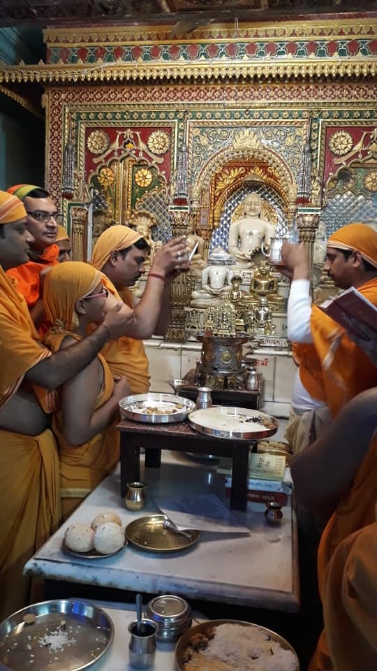 Shri Vasupujya Panchayati Digamber Jain Terapanthi  Mandir, Kila Gate, Gwalior (Madhya Pradesh) image 3