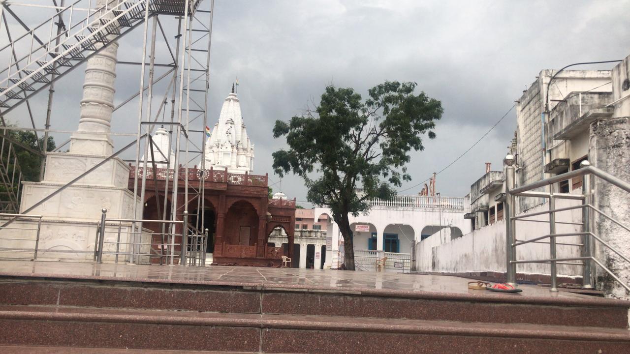 Shri 1008 Parshvnath Digamber Jain Atishaya Kshetra (Maksi Parshvnath), Maksi, District-Shajapur (Madhya Pradesh) thumbnail 4