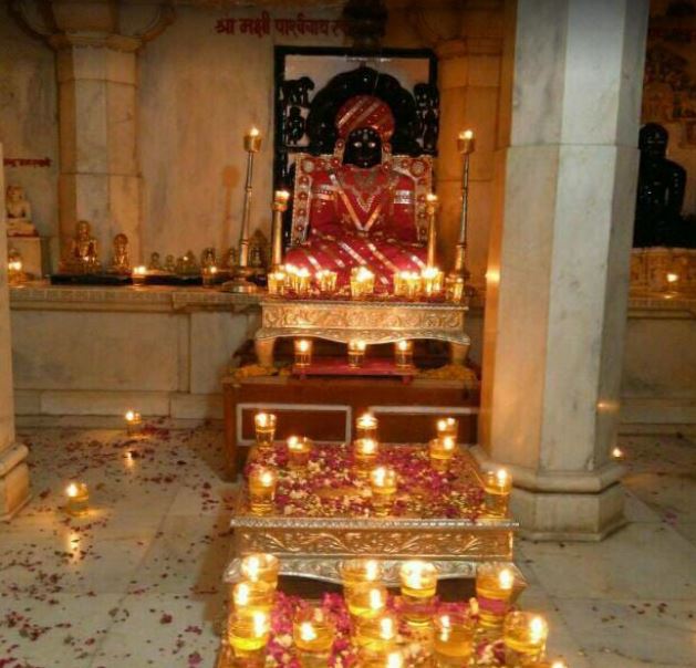 Shri 1008 Parshvnath Digamber Jain Atishaya Kshetra (Maksi Parshvnath), Maksi, District-Shajapur (Madhya Pradesh) image 17
