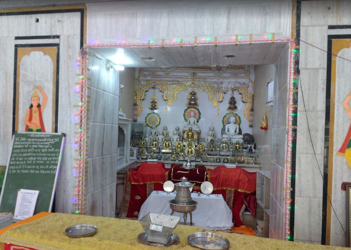 Shri Digamber Jain Modiji Ki Nasiyan, Mahatma Gandhi Road, Malharganj, Indore (M.P.) image 4
