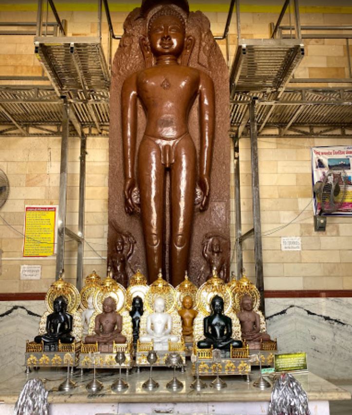 Shri Jineshwar Dham Tirthanchal Ancient Digamber Jain Mandir, Village-Barai, District-Gwalior (M.P.) image 4