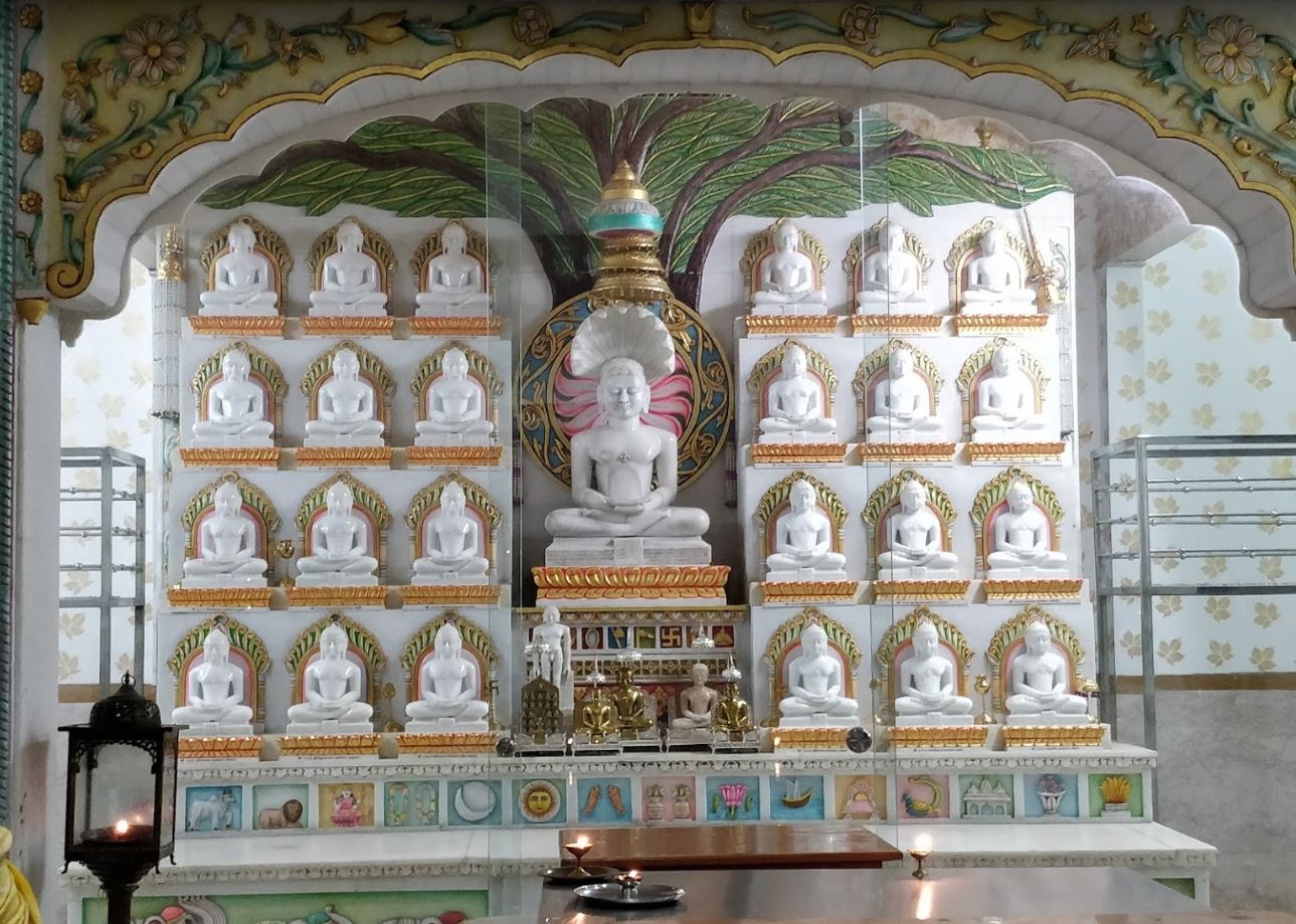 Shri Digamber Jain  Mandir, Clerk Colony, Indore (Madhya Pradesh) image 5
