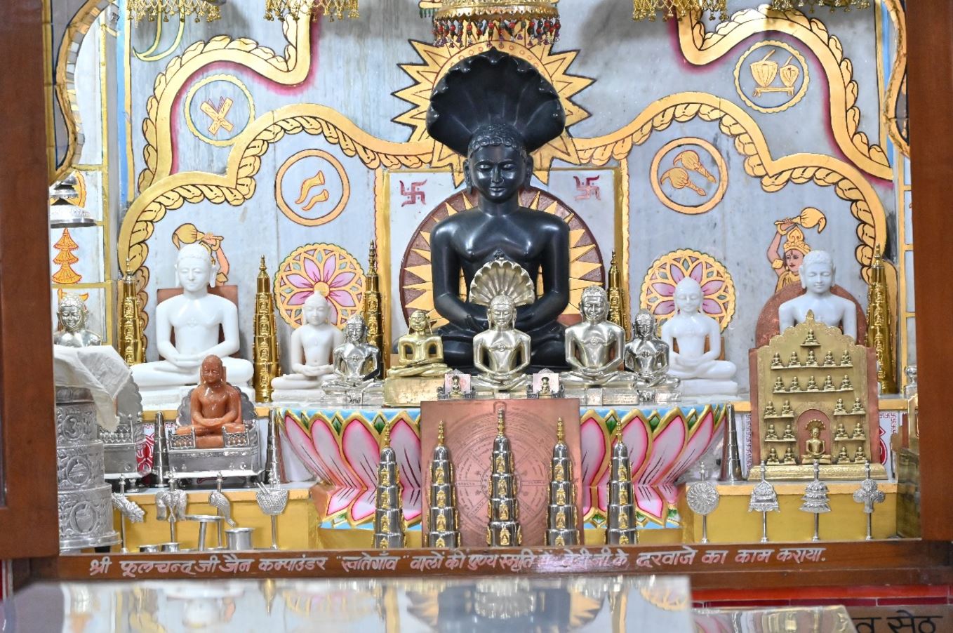 Shri 1008 Parshvnath Digamber Jain  Mandir, Nanda Nagar, Indore (Madhya Pradesh) image 4