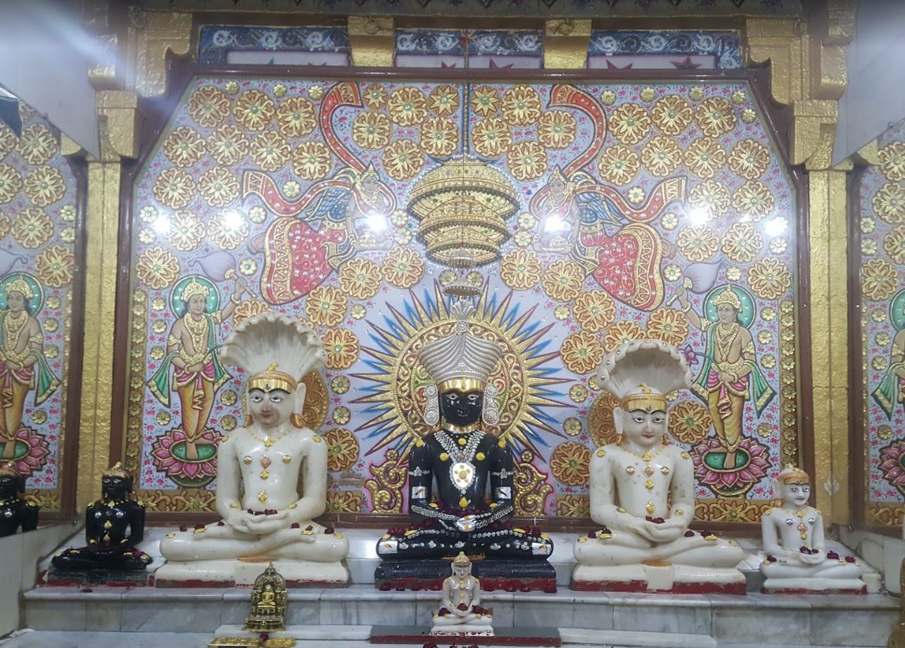 Shri Shatrunjya Tirth Dham (Karamdi Tirth), Karamdi, District-Ratlam (M.P.) image 6