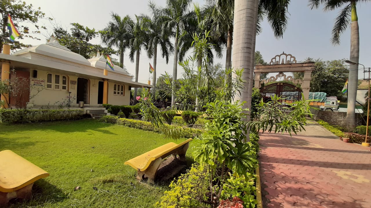 Shri Digamber Jain Tirth Namokar Dham, Khandwa Indore Road, Sanawad, District-Khargone (Madhya Pradesh) thumbnail 5