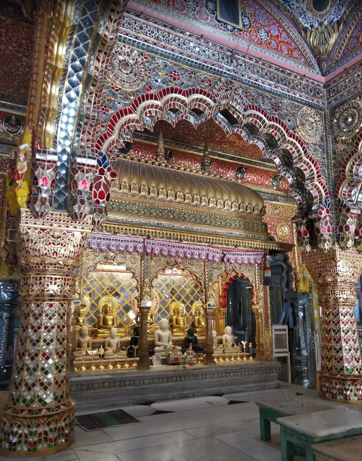 Shri Digamber Jain Beespanthi Mandir, Champabagh Jain Mandir, Dana Oli, Lashkar, Gwalior (Madhya Pradesh) image 2