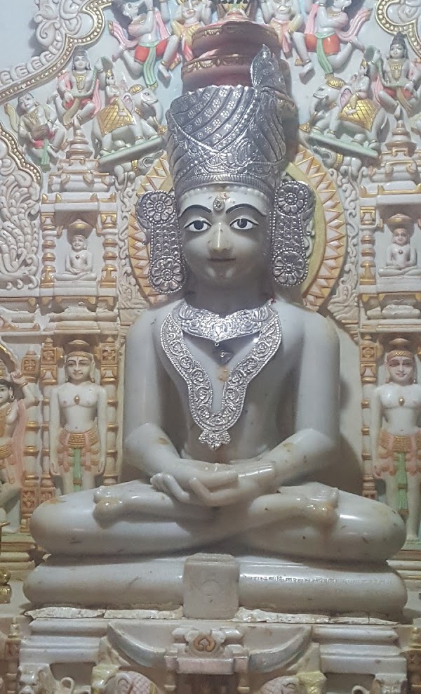 Shri Chandraprabhu Shwetamber Jain Mandir, Hatpipliya, District-Dewas (Madhya Pradesh) thumbnail 4