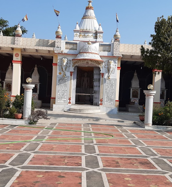Shri Parshvnath Digamber Jain Mandir Pisanhari Ki Madhiya, Nagpur Road, Jabalpur (Madhya Pradesh) image 7