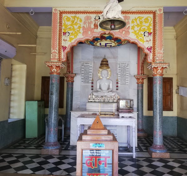 Shri Parshvnath Digamber Jain Mandir Pisanhari Ki Madhiya, Nagpur Road, Jabalpur (Madhya Pradesh) image 9