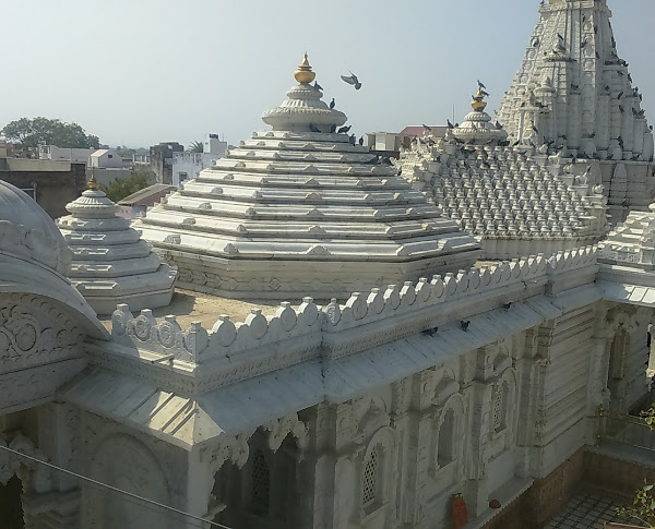 Shri Parshvnath Shwetamber Jain Mandir, Kukdeshwar, District-Neemuch (Madhya Pradesh) image 2