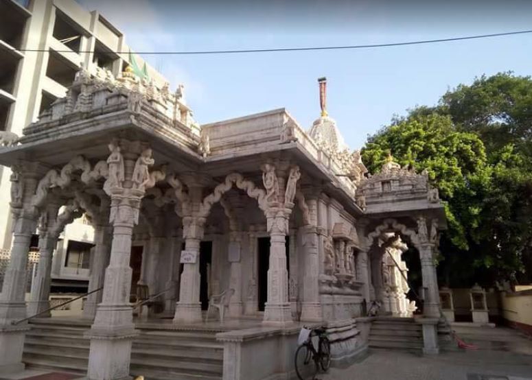 Shri Shantinath Jain Derasar, Ghanchiwad, Nani Daman, Daman image 2