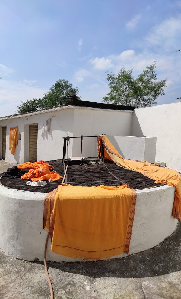 Shri Parshvnath Digamber Jain Mandir, Luhari, District-Sagar (Madhya Pradesh) image 7