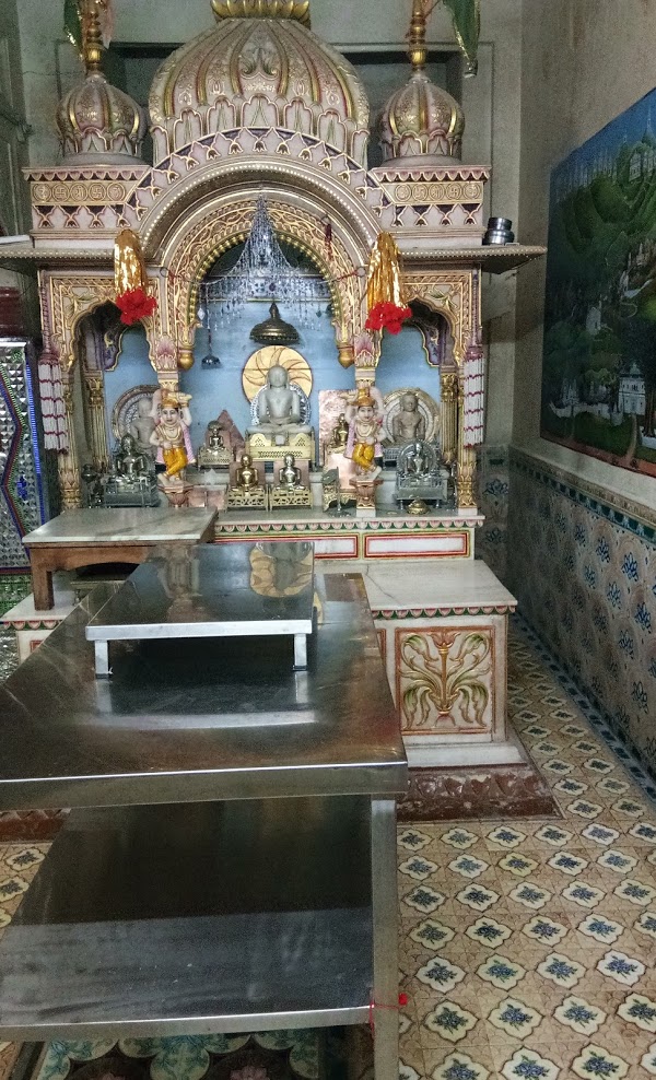 Shri 1008 Shantinath Atishaya Kshetra Digamber Jain Mandir, Harda (Madhya Pradesh) image 6