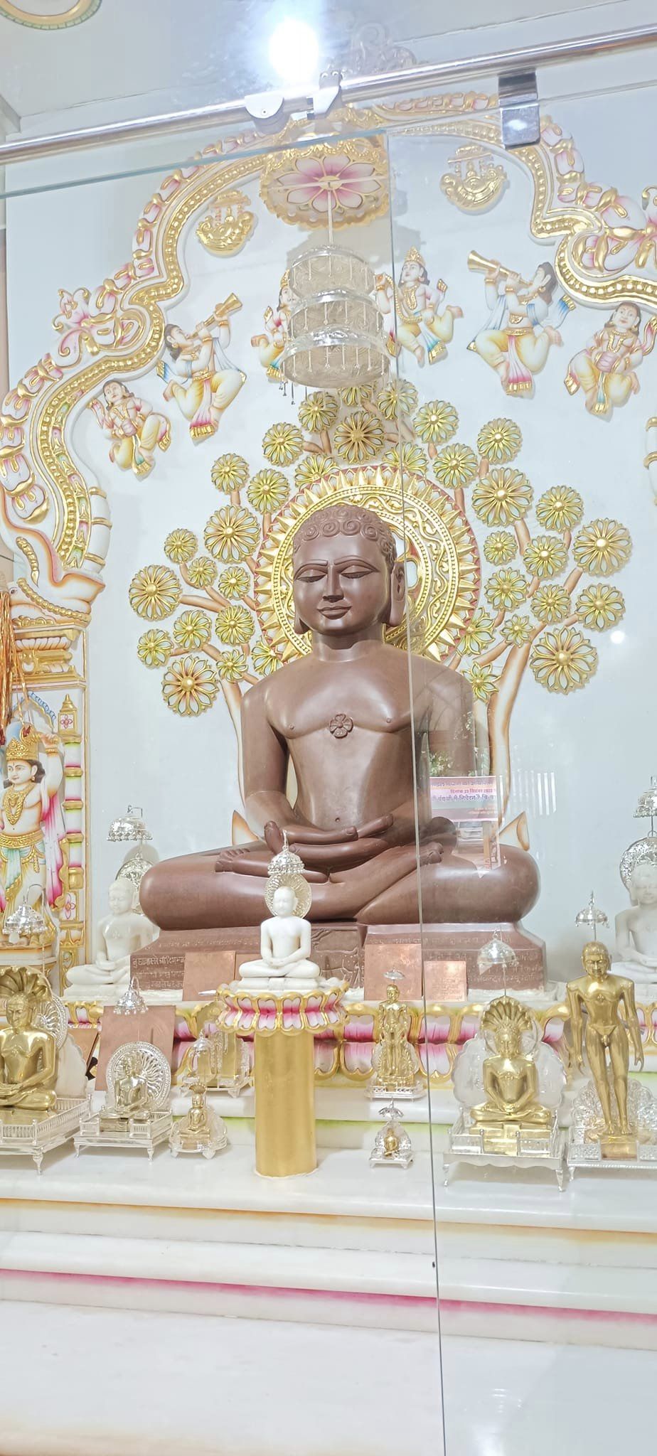 Shri Digamber Jain Shantinath Jinalaya, Sikandar Kampoo, Lashkar, Gwalior (Madhya Pradesh) thumbnail 4