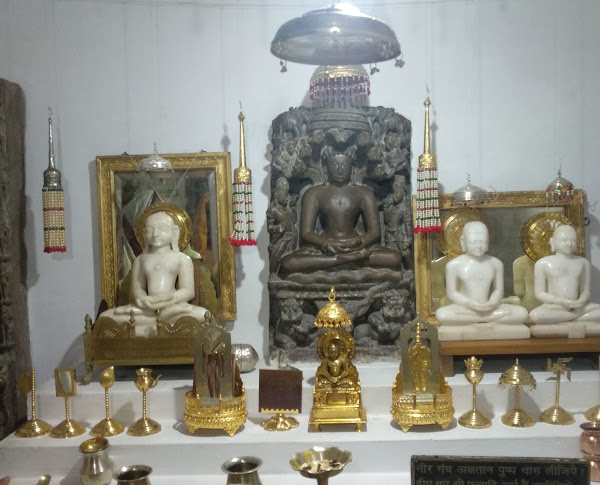 Shri 1008 Parshvnath Digamber Jain Mandir Atishaya Kshetra, Pushpawati, Bilhari, District-Katni (Madhya Pradesh) thumbnail 6