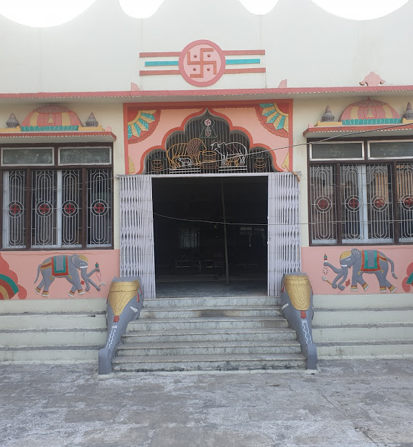 Shri 1008 Chandraprabhu Digamber Jain Mandir, Namakmandi, Ujjain (Madhya Pradesh) main image