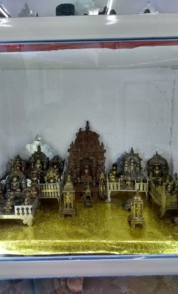 Shri 1008 Chandraprabhu Digamber Jain Mandir, Namakmandi, Ujjain (Madhya Pradesh) image 7
