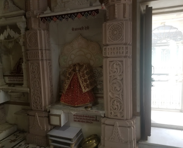 Shri Jain Shwetamber Adinath Bhagwan Ka Mandir, Kharakua, Ujjain (Madhya Pradesh) image 5
