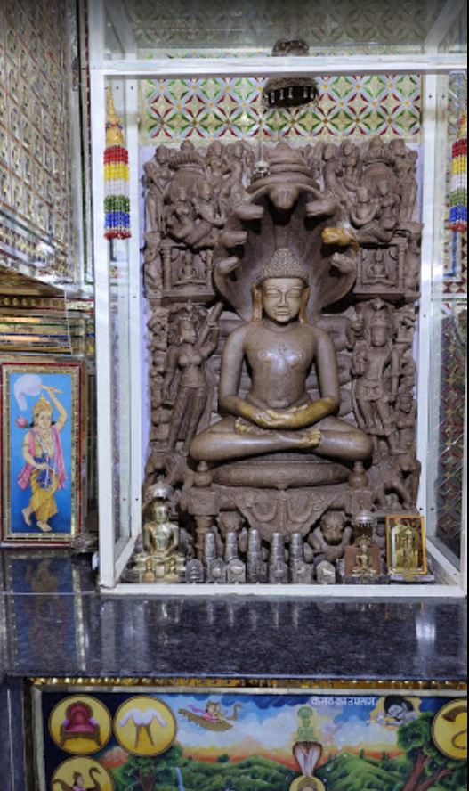 Shri 1008 Parshvnath Digamber Jain Atishaya Kshetra Chhatri Mandir, Shivpuri (Madhya Pradesh) image 3