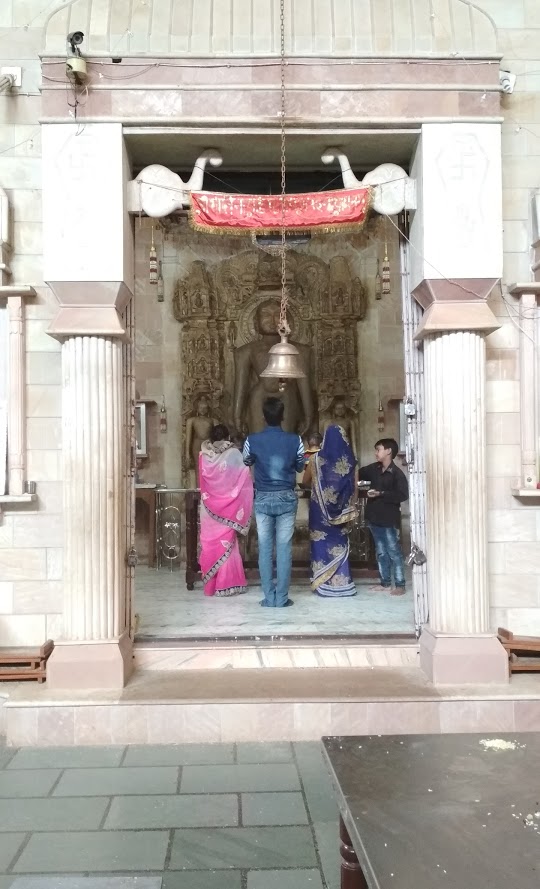 Shri 1008 Parshvnath Digamber Jain Atishaya Kshetra Chhatri Mandir, Shivpuri (Madhya Pradesh) image 5
