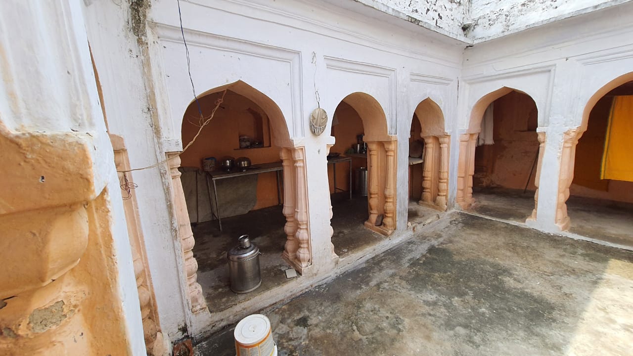 Shri 1008 Padamprabhu Digamber Jain Mandir, Ratva, Gohad, District-Bhind (M.P.) image 7