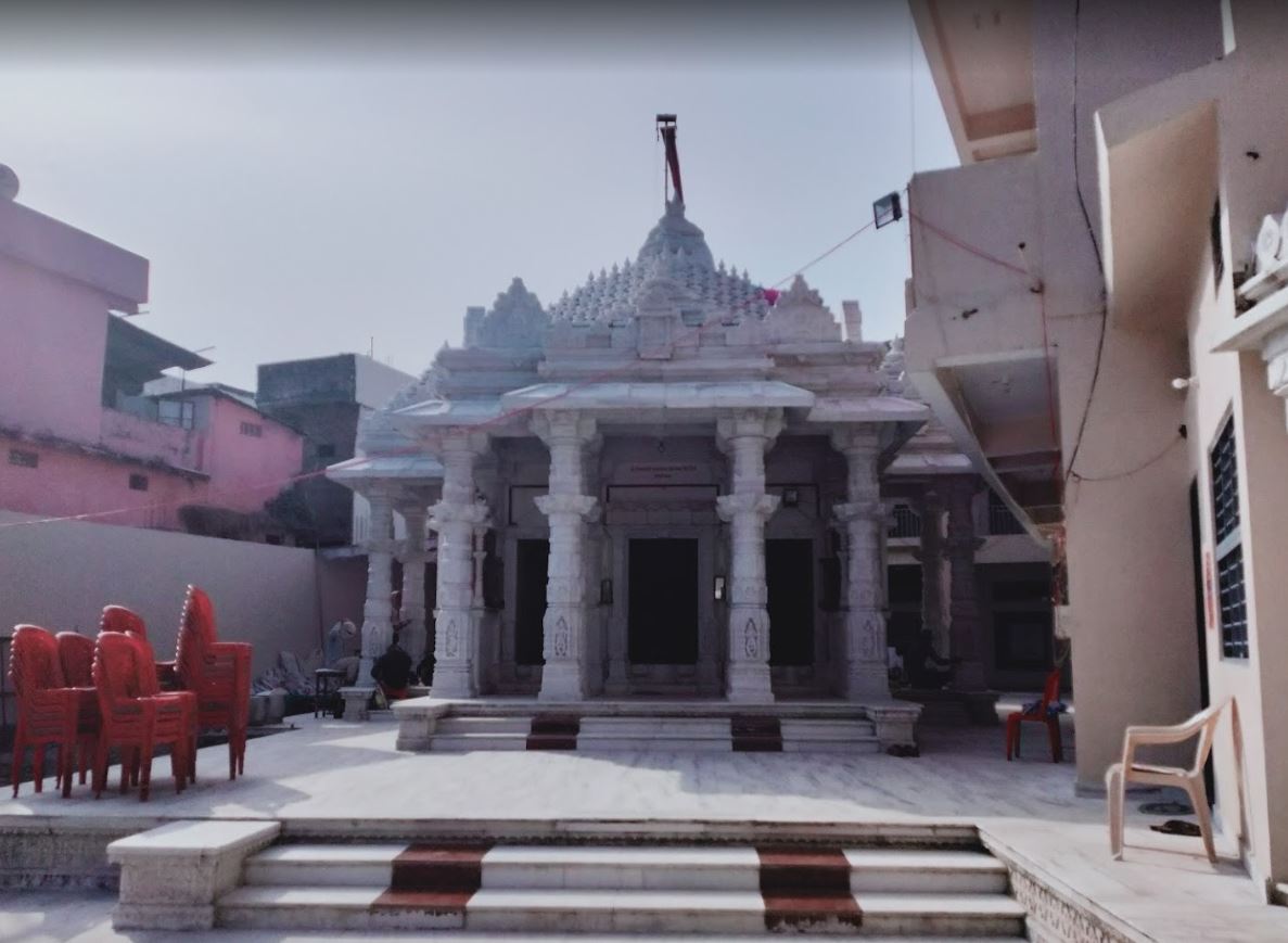 Shri Chintamani Parshvnath Shwetamber Jain Tirth, Jumerati, Jagdish Pura, Hoshangabad (Madhya Pradesh) image 3