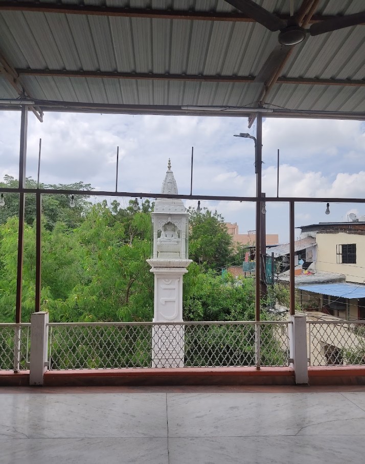 Shri 1008 Parshvnath Digamber Jain Mandir, Mohalla Kotwali, Narayan Nagar, Bhopal (M.P.) thumbnail 6