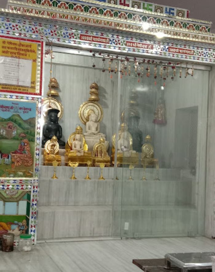 Shri 1008 Mahaveer Jinalaya, New Colony, Karera, District - Shivpuri (Madhya Pradesh) image 3