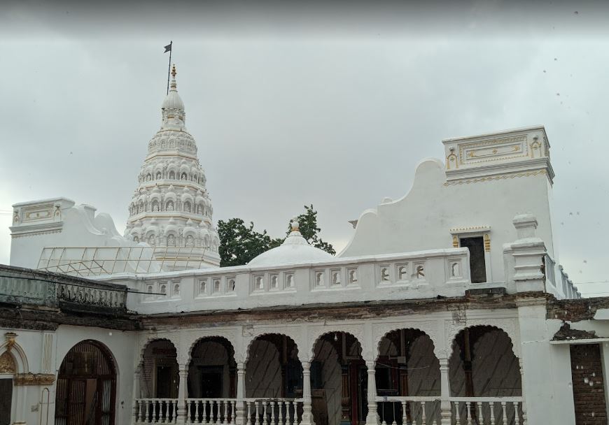 Shri Digamber Jain Mandir, Waraseoni, District - Balaghat (Madhya Pradesh) image 2