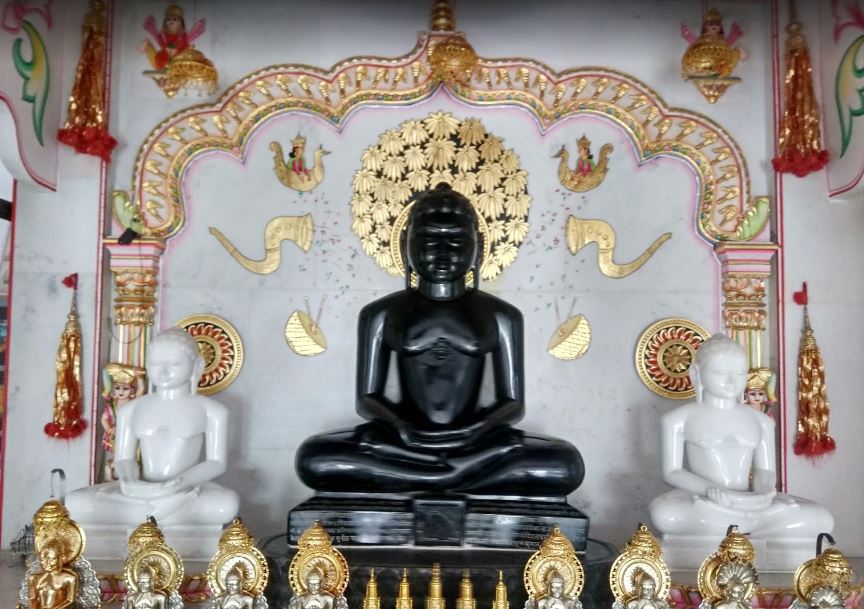 Shri 1008 Munisuvratnath Digamber Jain Mandir, Satellite Junction, Indus Satellite Greens, Indore (Madhya Pradesh) image 4