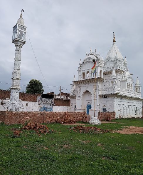 Shri Digamber Jain Atishaya Kshetra Tigodaji, Tigoda, District - Sagar (Madhya Pradesh) image 4