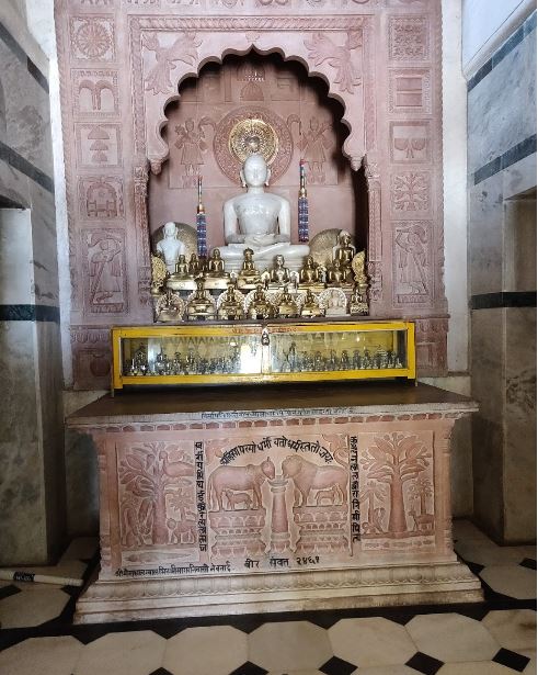 Shri 1008 Adinath Digamber Jain Mandir, Dronagiri, Kunwarpura Kalan, District - Chhatarpur (Madhya Pradesh) image 2
