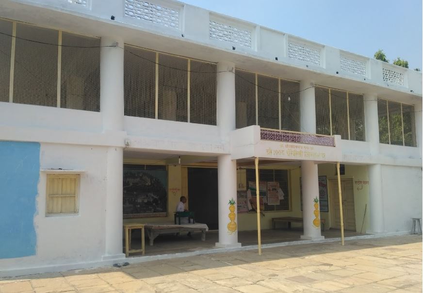 Shri 1008 Choubisi Jinalaya, Dronagiri, Sendhpa, District - Chhatarpur (M.P.) image 1