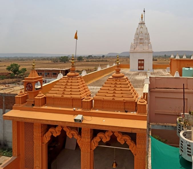 Shri Mahaveer Swami Digamber Jain Mandir, Shri Ram Chowk, Jabera, District - Damoh (Madhya Pradesh) image 2