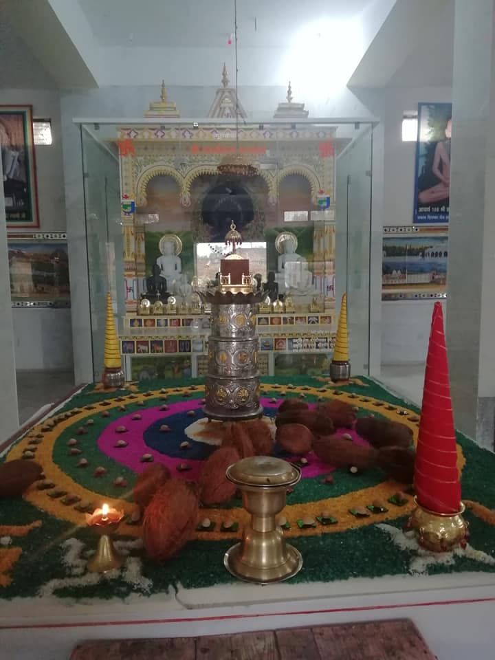 Shri 1008 Parshvnath Digamber Jain Mandir, Sagra, Tehsil - Jabera, District - Damoh (Madhya Pradesh) image 2