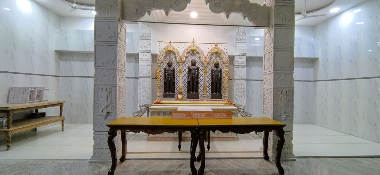 Shri 1008 Chintamani Parshvanath Digamber Jain Mandir, Sanmati Nagar, Adhartal, Jabalpur (M.P.) image 3