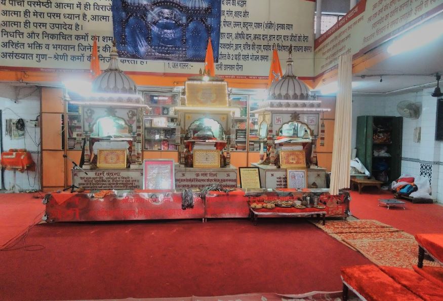 Shri Taaran Taran Digamber Jain Chaitalaya, Hanumantal Ward, Jabalpur (M.P.) image 1