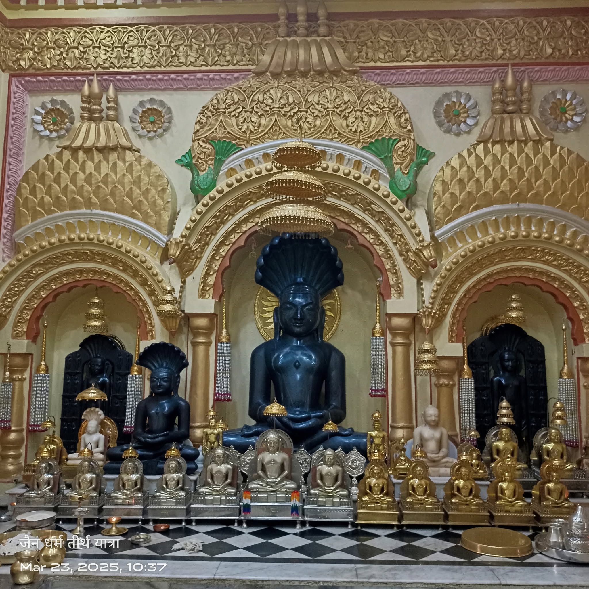 Shri Parshvnath Chandraprabhu Digamber Jain Yugal Mandir, Purani Bajaji, Sarafa, Jabalpur (M.P.) image 17
