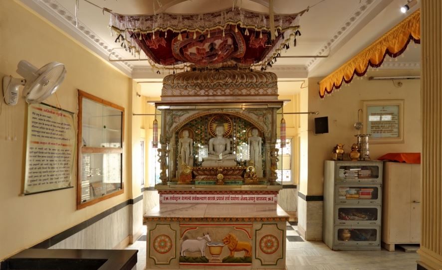 Shri 1008 Shantinath Digamber Jain Mandir, Ranjhi, Jabalpur (Madhya Pradesh) image 2