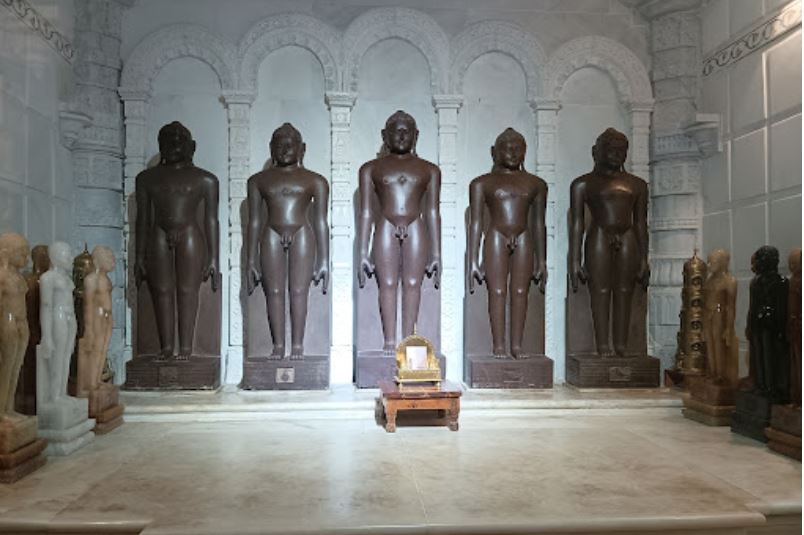 Shri 1008 Parshvnath Digamber Jain Mandir, Tendukheda, District - Damoh (Madhya Pradesh) image 4
