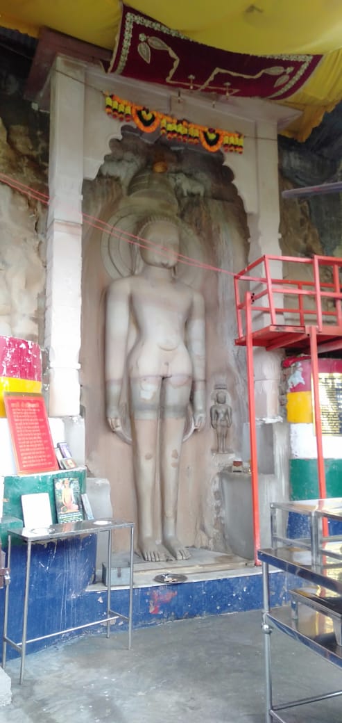 Shri 1008 Shantinath Trimurti Digamber Jain Atishaya Kshetra, Tiktoli Dumdar, District - Morena (Madhya Pradesh) image 6