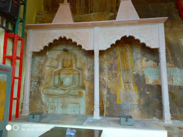 Shri 1008 Shantinath Trimurti Digamber Jain Atishaya Kshetra, Tiktoli Dumdar, District - Morena (Madhya Pradesh) image 12
