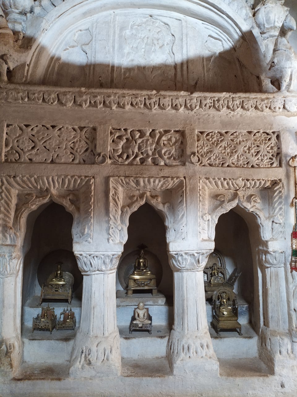 Shri Digamber Jain Mandir, Gadha, District - Chhatarpur (Madhya Pradesh) image 1