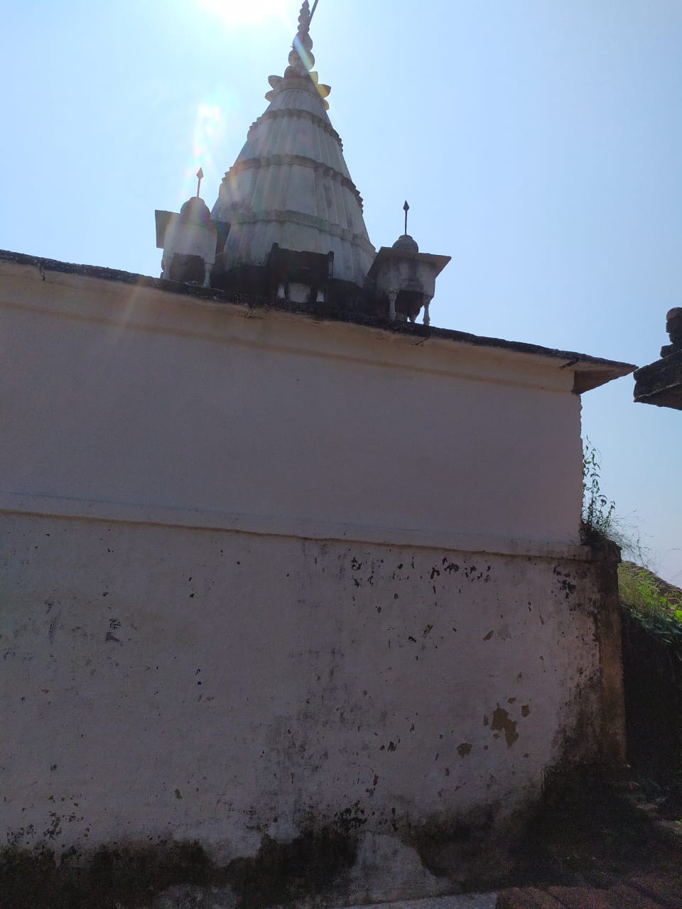 Shri Digamber Jain Mandir, Gadha, District - Chhatarpur (Madhya Pradesh) image 4